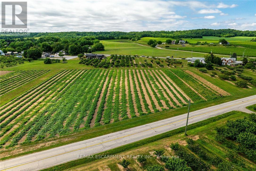 5581 King Street, Lincoln, ON - Outdoor With View