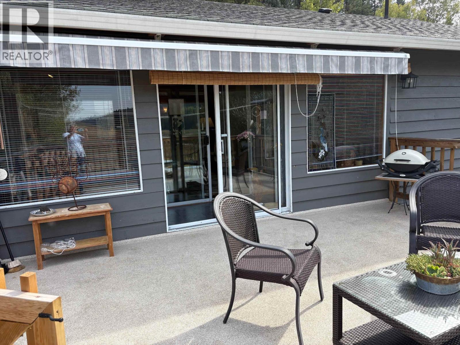 5199 Kallum Drive, 108 Mile Ranch, BC - Outdoor With Deck Patio Veranda With Exterior