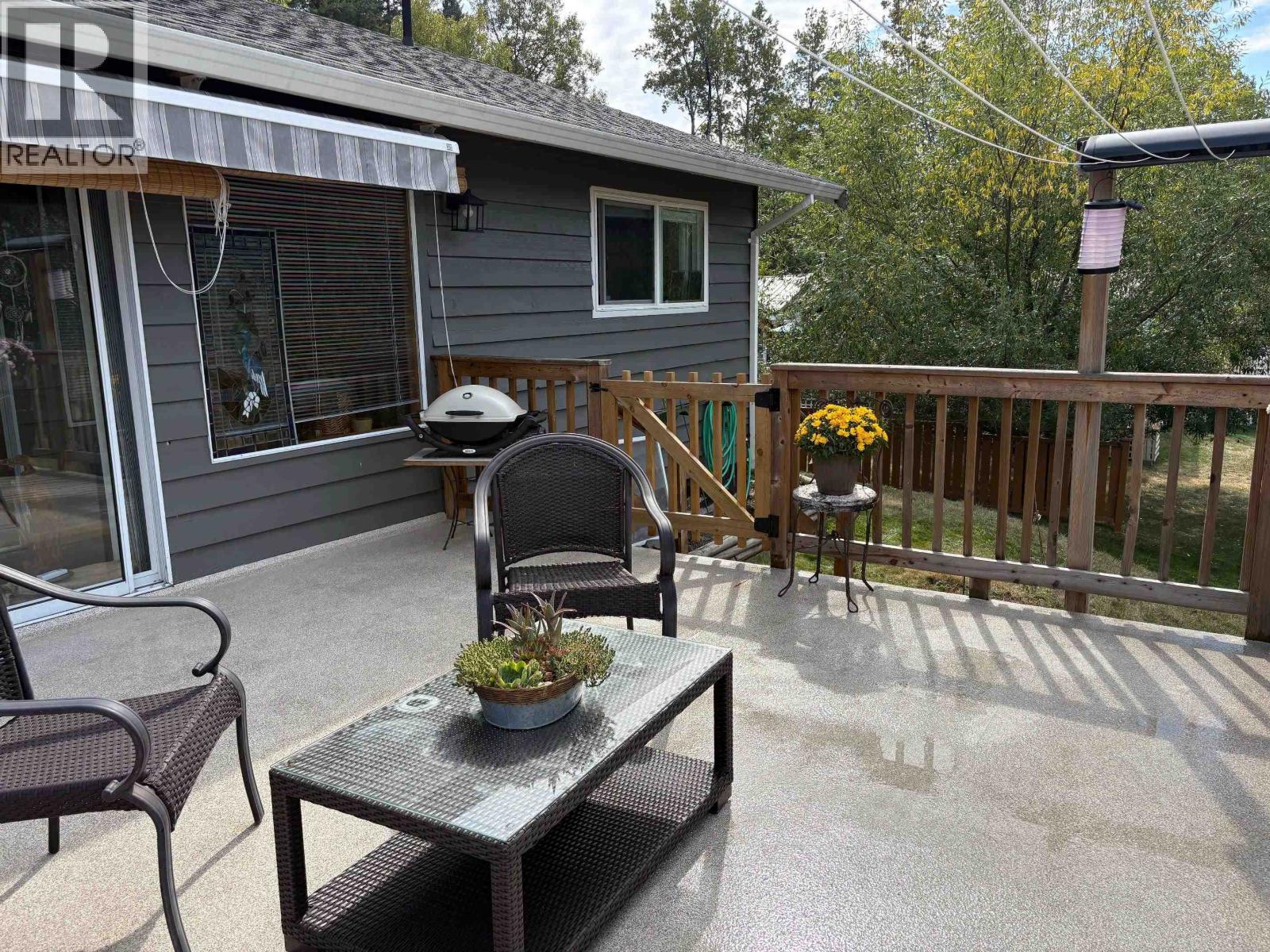 5199 Kallum Drive, 108 Mile Ranch, BC - Outdoor With Deck Patio Veranda With Exterior