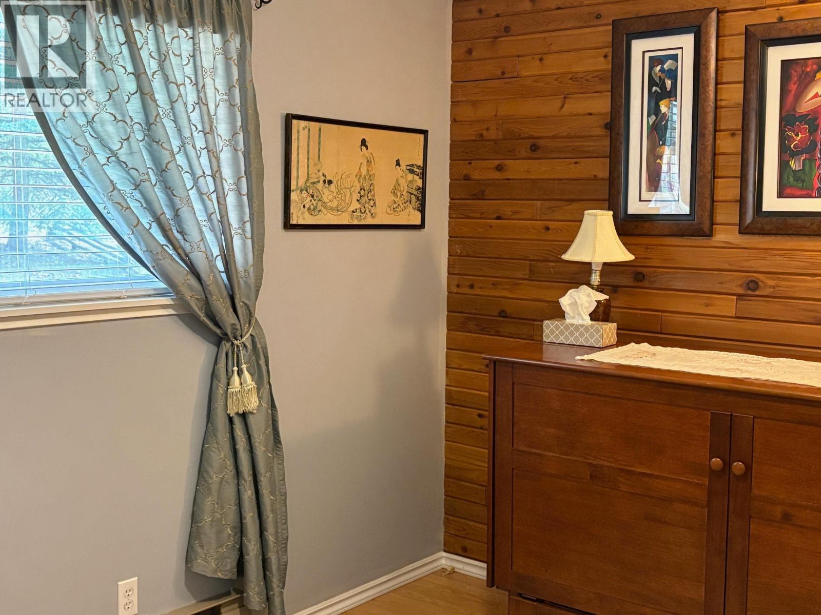 5199 Kallum Drive, 108 Mile Ranch, BC - Indoor Photo Showing Other Room