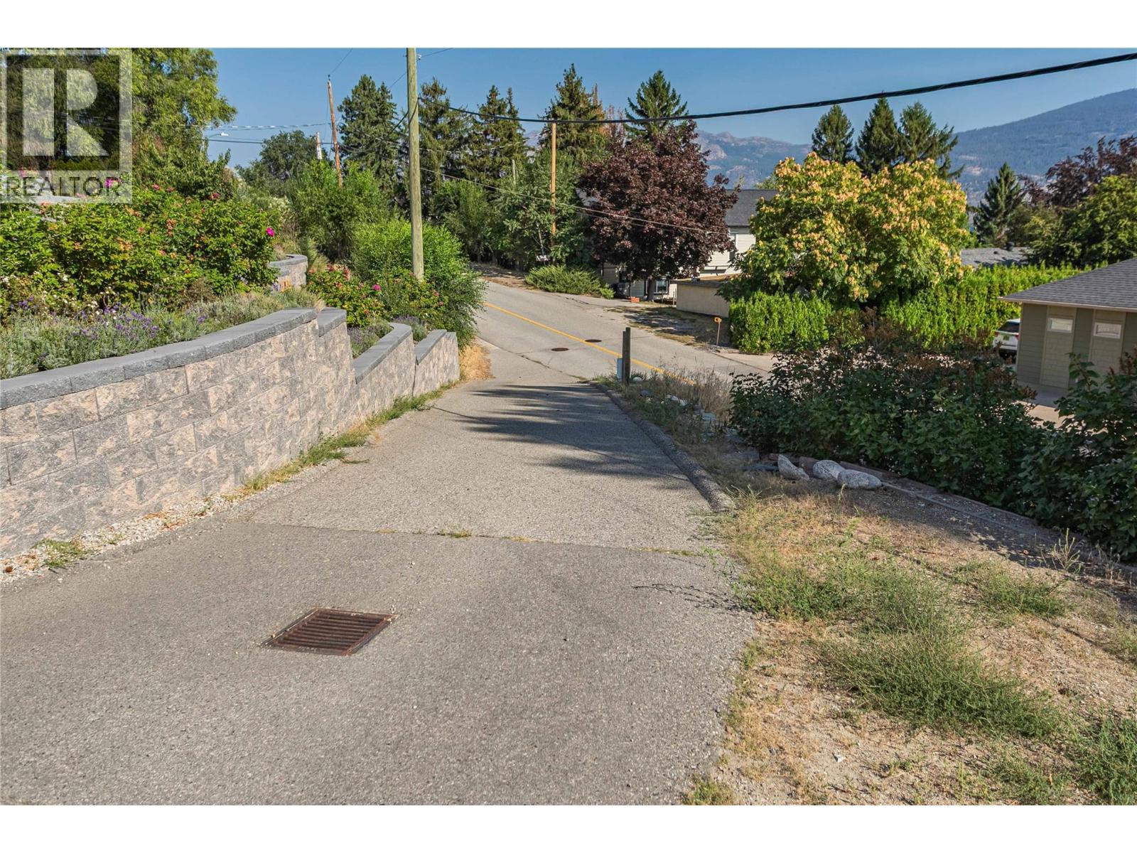 5493 Solly Road, Summerland, BC