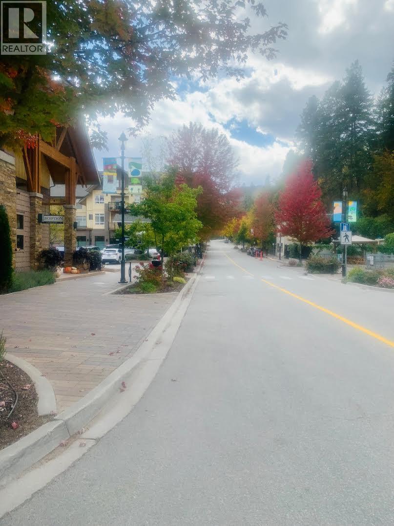 Or drive to the beach! - 5493 Solly Road, Summerland, BC