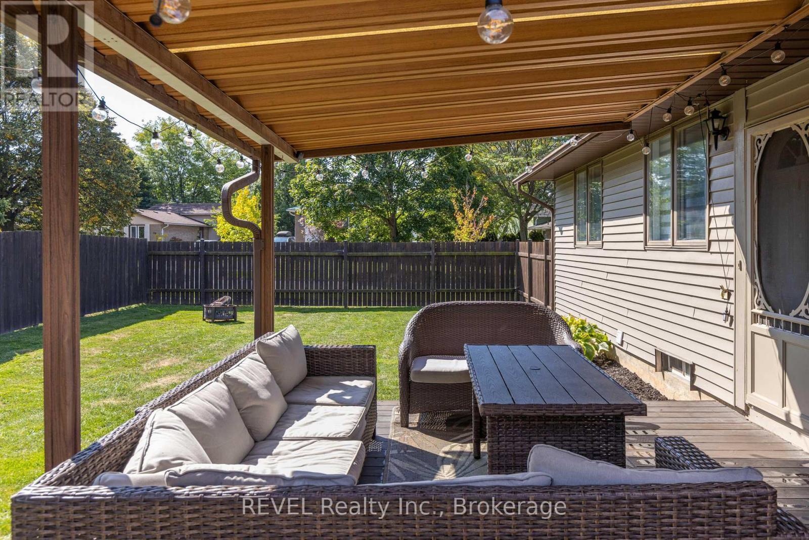 3 Newleaf Crescent, Welland (N. Welland), ON - Outdoor With Deck Patio Veranda With Exterior