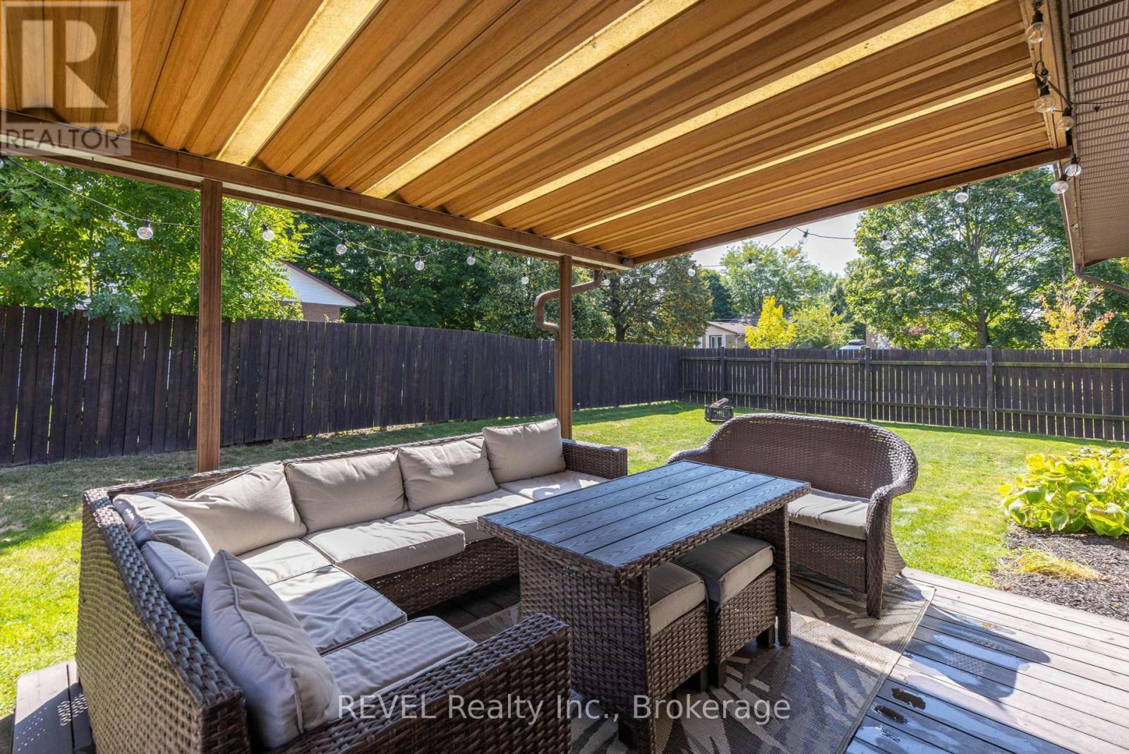 3 Newleaf Crescent, Welland (N. Welland), ON - Outdoor With Deck Patio Veranda With Exterior