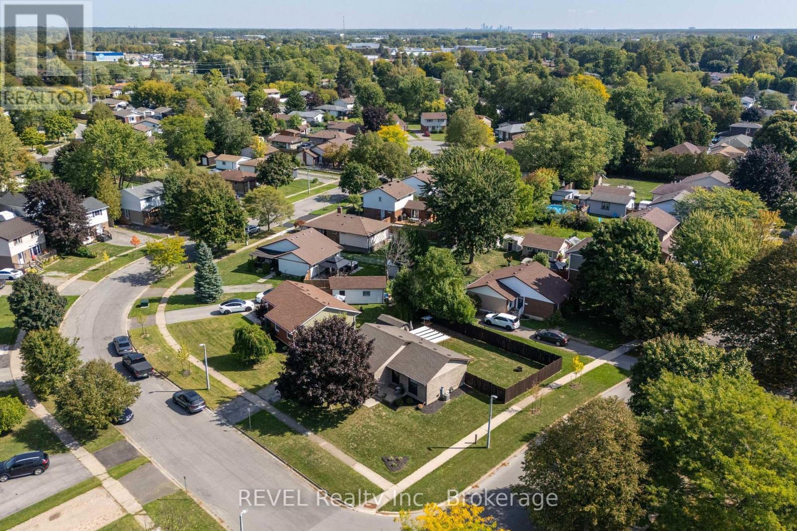3 Newleaf Crescent, Welland (N. Welland), ON - Outdoor With View
