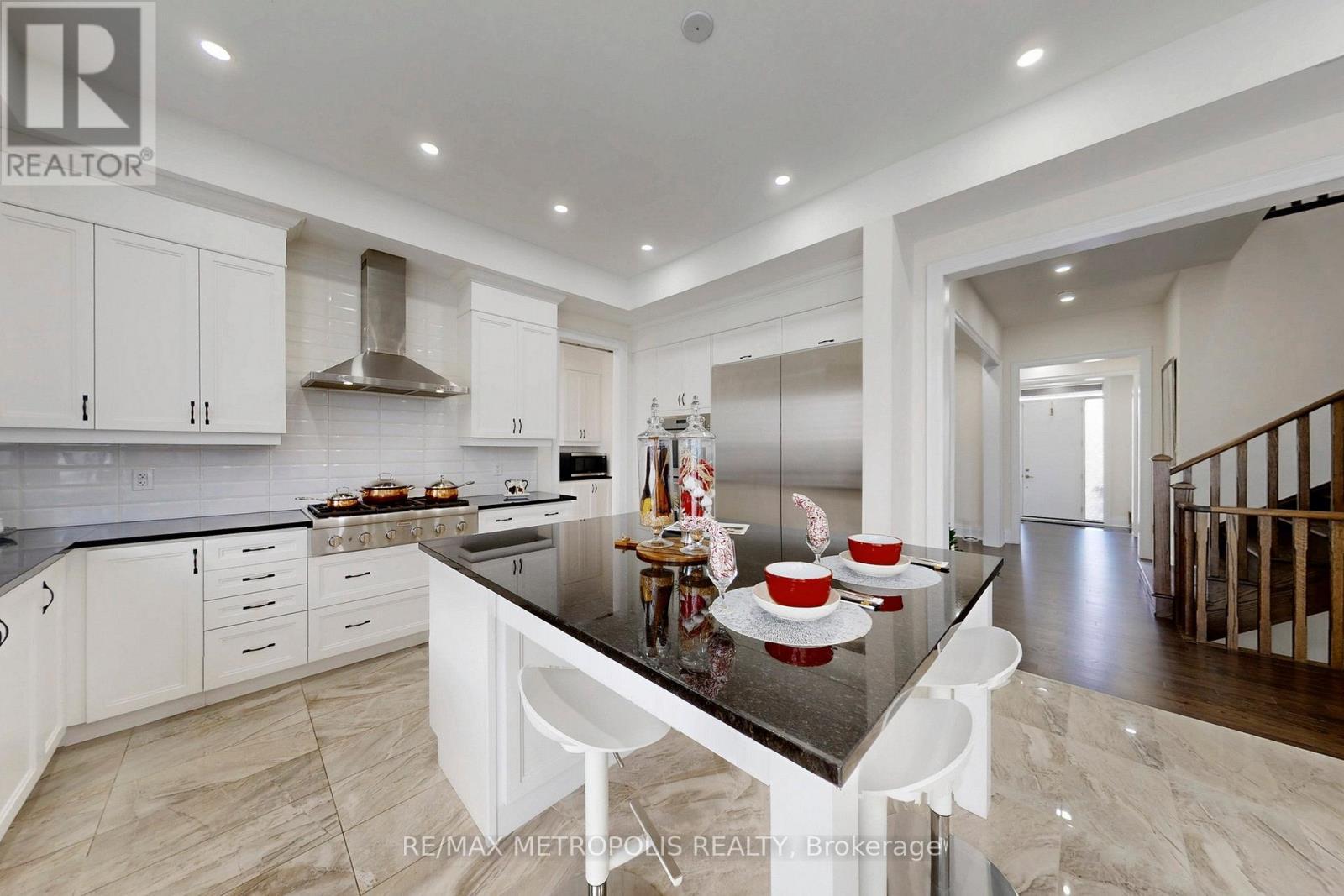 163 Ballantyne Boulevard, Vaughan, ON - Indoor