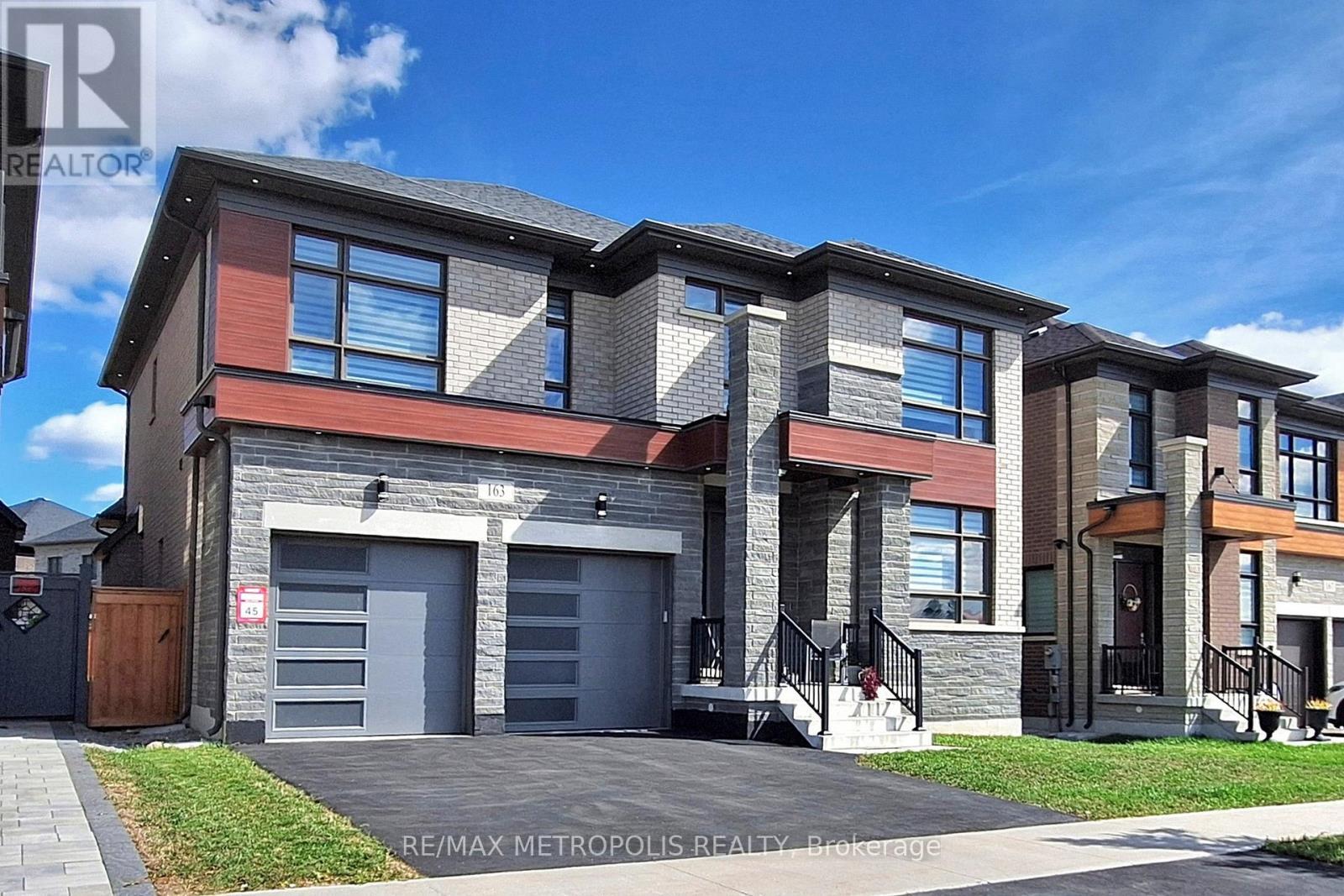 163 Ballantyne Boulevard, Vaughan, ON - Outdoor With Facade