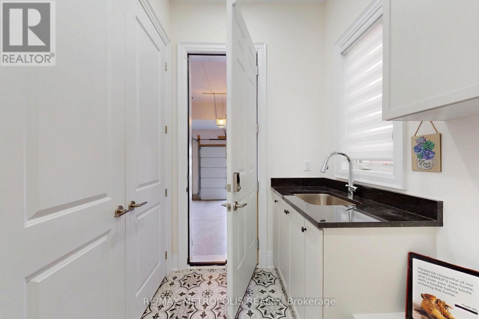 163 Ballantyne Boulevard, Vaughan, ON - Indoor