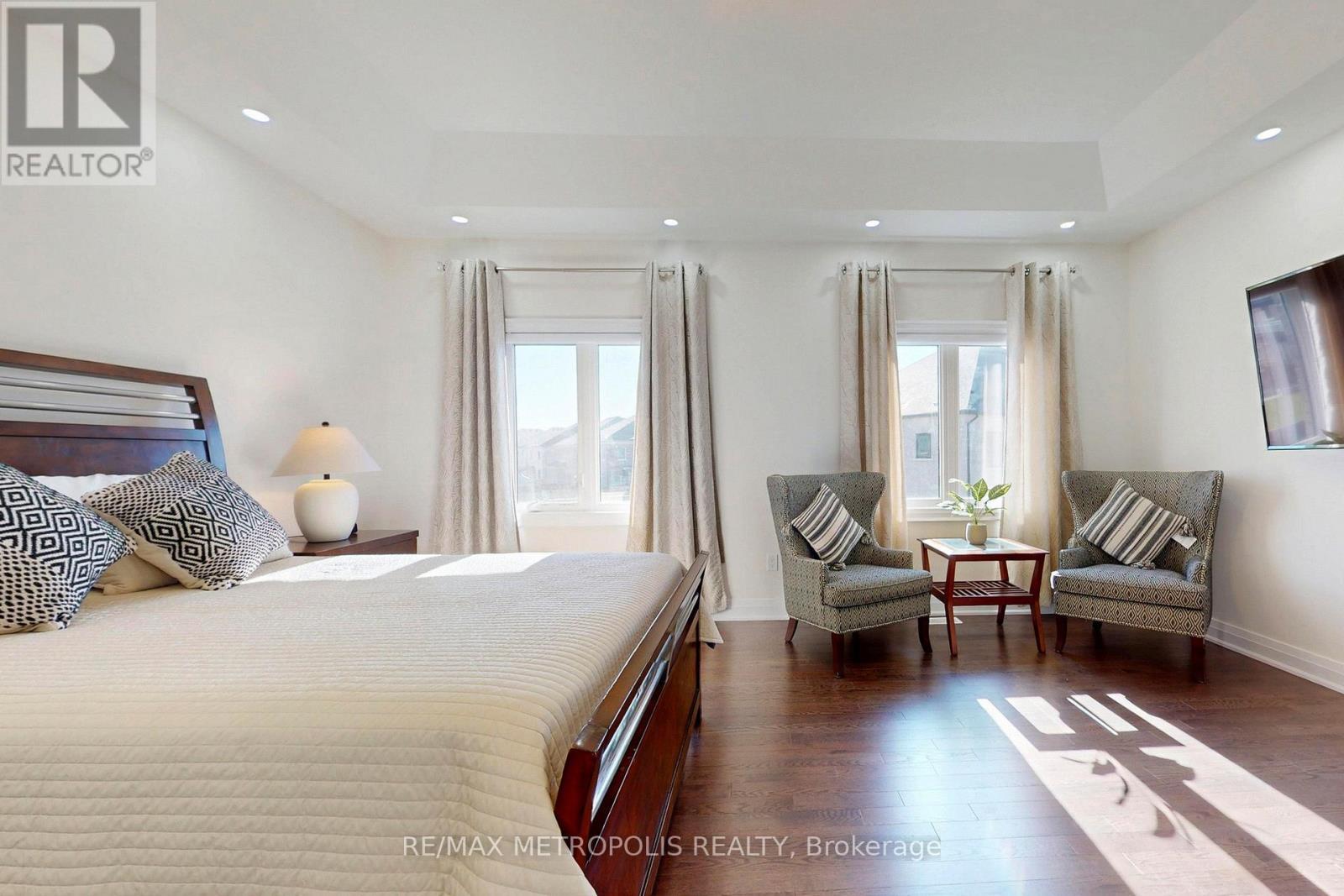 163 Ballantyne Boulevard, Vaughan, ON - Indoor Photo Showing Bedroom
