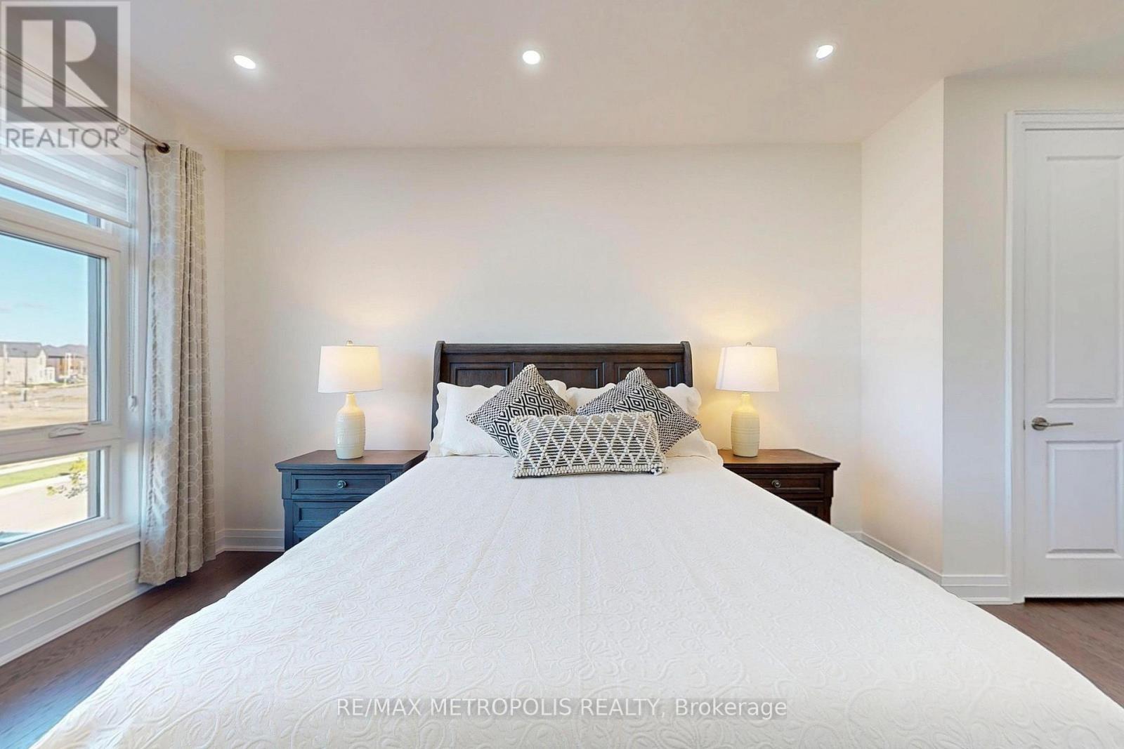 163 Ballantyne Boulevard, Vaughan, ON - Indoor Photo Showing Bedroom