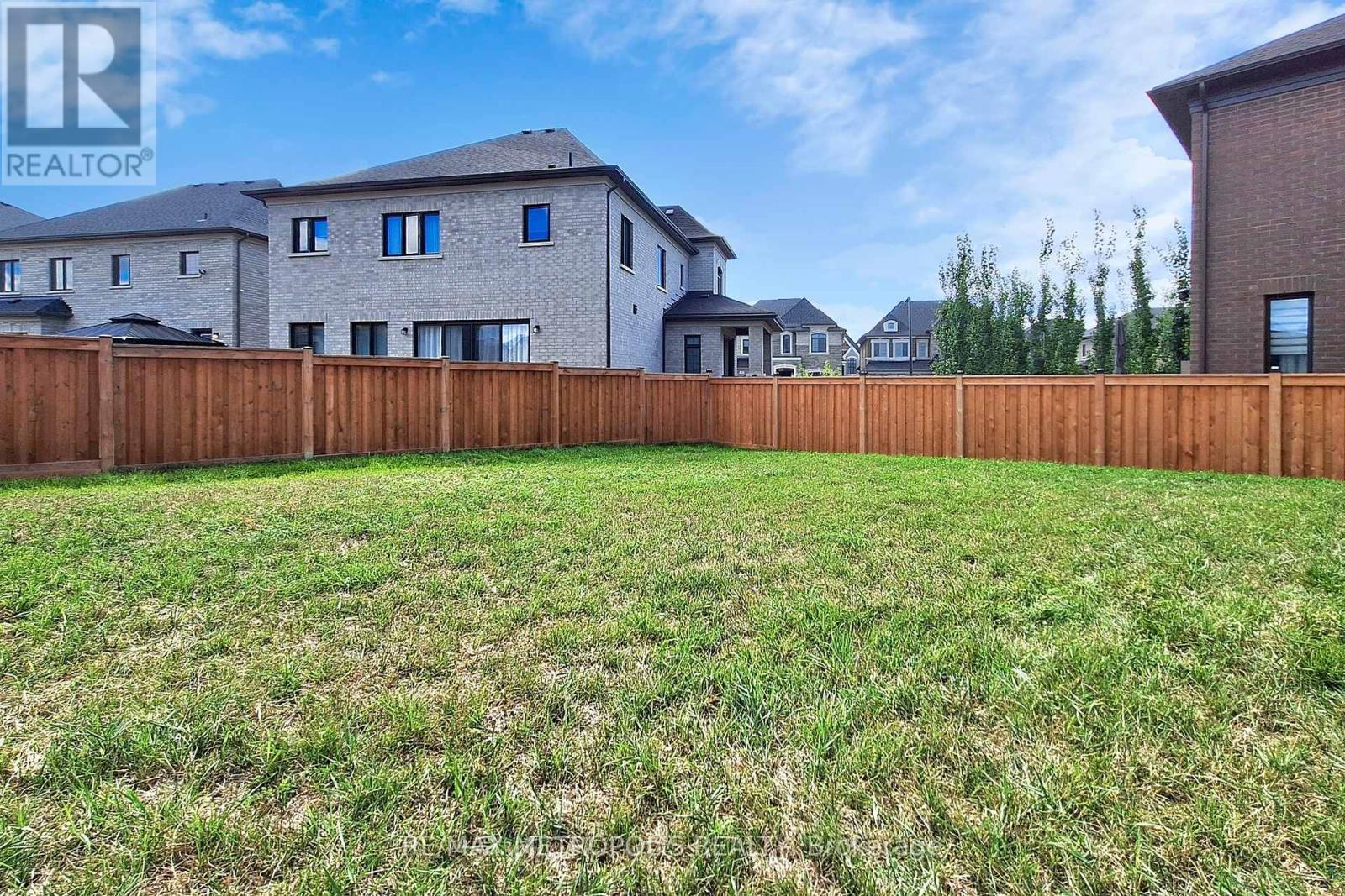 163 Ballantyne Boulevard, Vaughan, ON - Outdoor