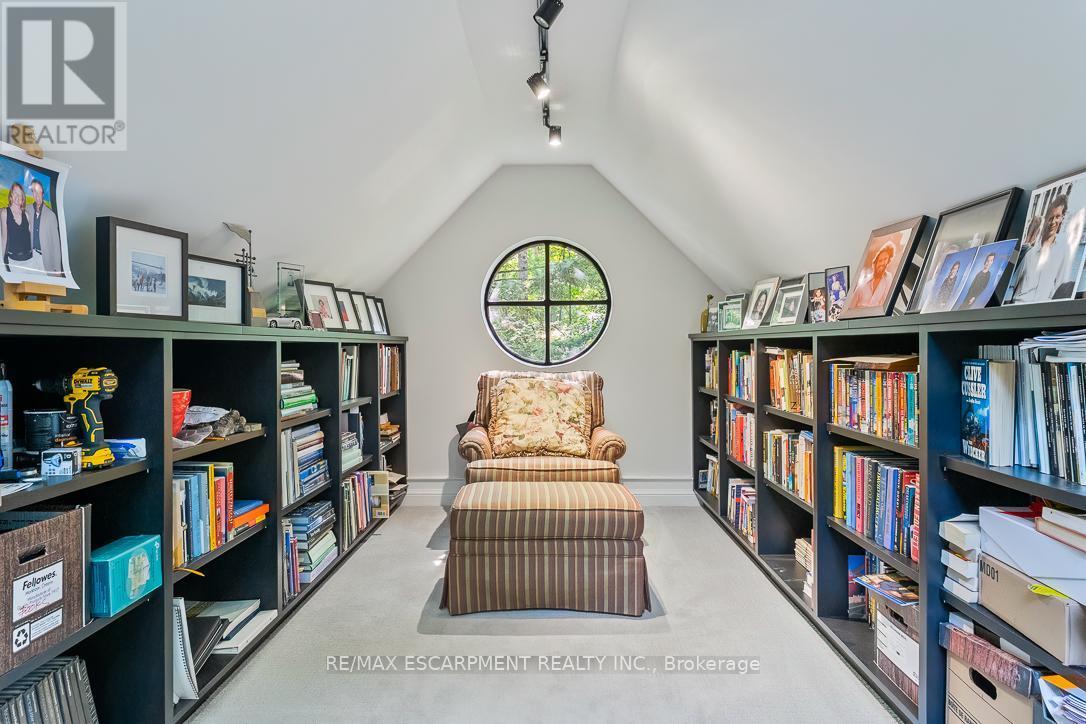 905 Sangster Avenue, Mississauga, ON - Indoor