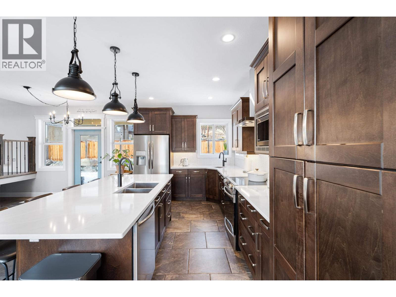 2501 Bremner Avenue, Merritt, BC - Indoor Photo Showing Kitchen With Double Sink With Upgraded Kitchen