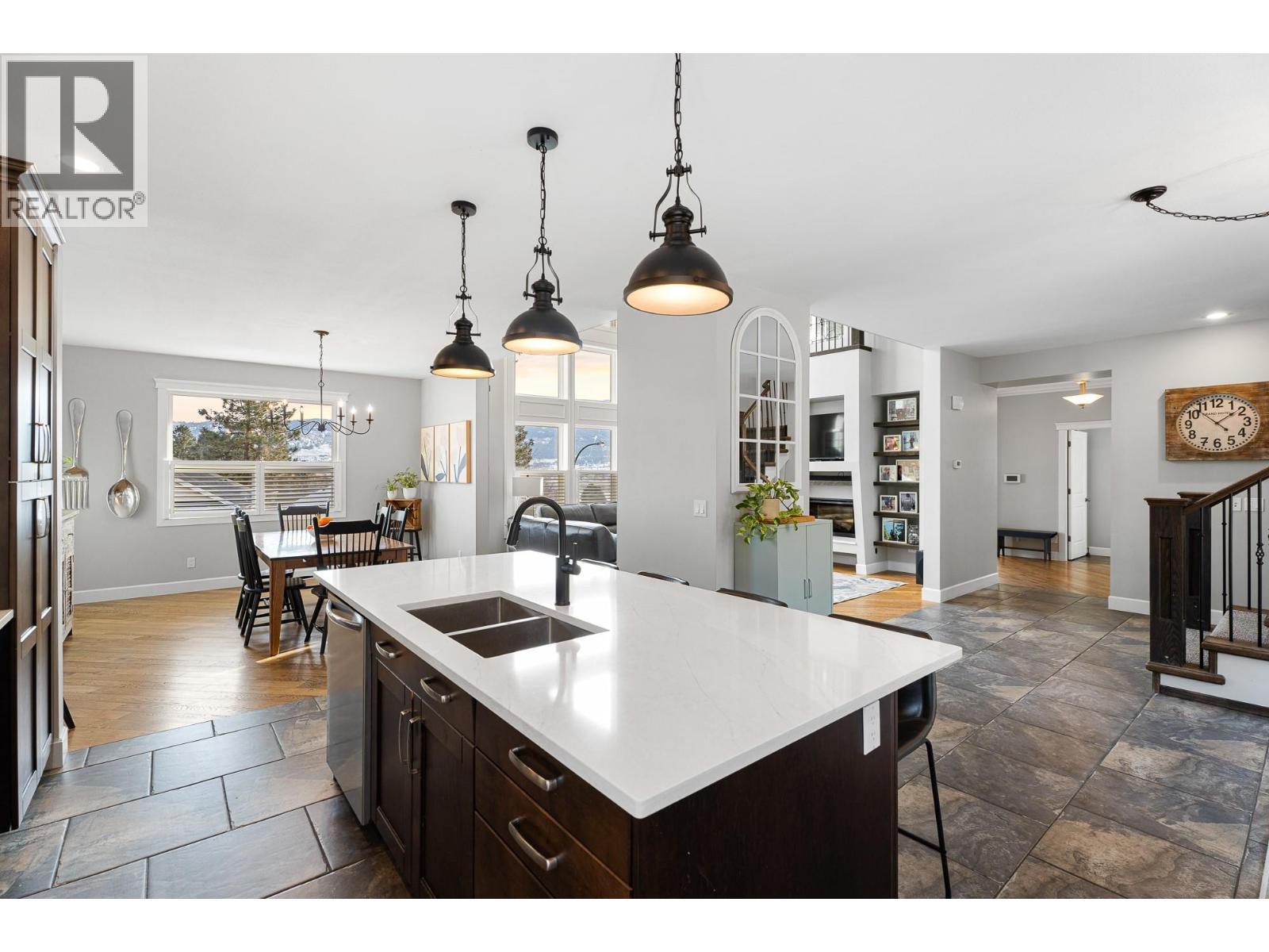 2501 Bremner Avenue, Merritt, BC - Indoor Photo Showing Kitchen With Double Sink With Upgraded Kitchen