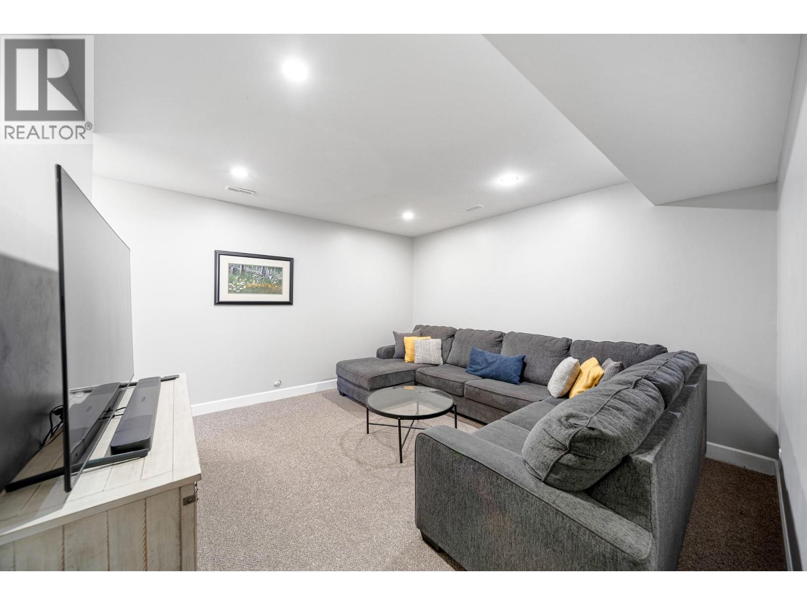 2501 Bremner Avenue, Merritt, BC - Indoor Photo Showing Other Room