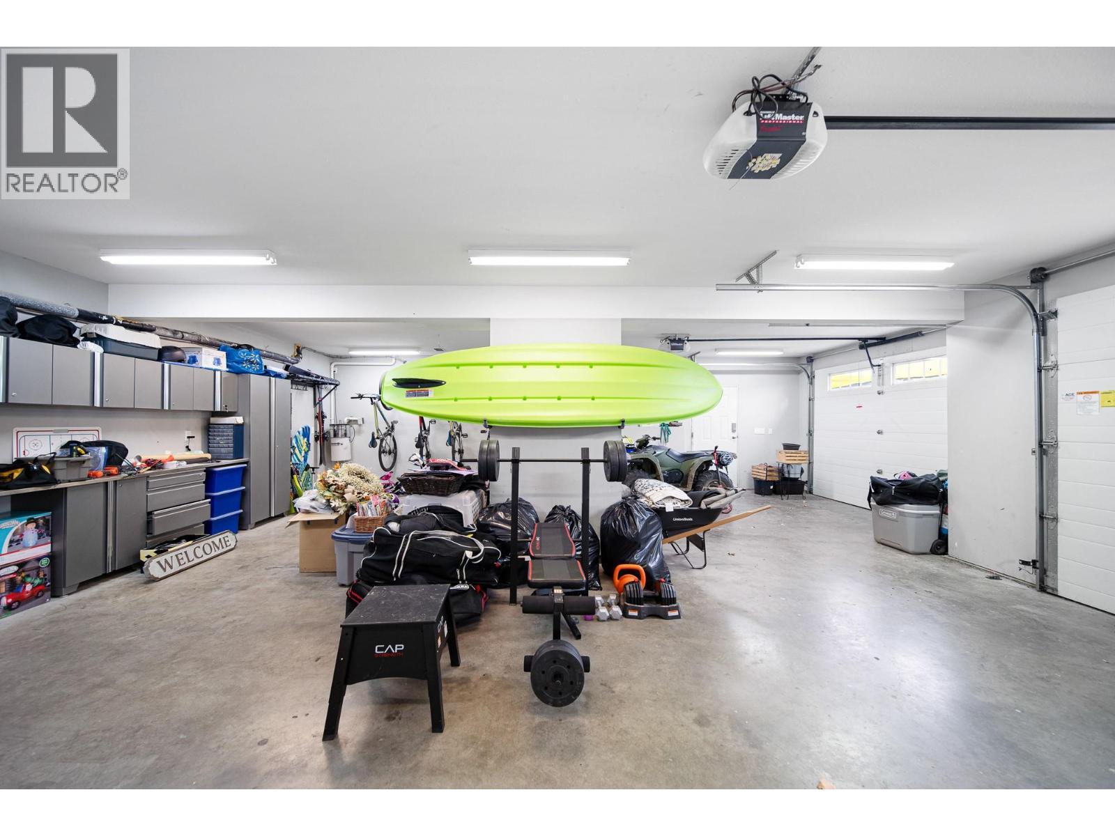 2501 Bremner Avenue, Merritt, BC - Indoor Photo Showing Garage