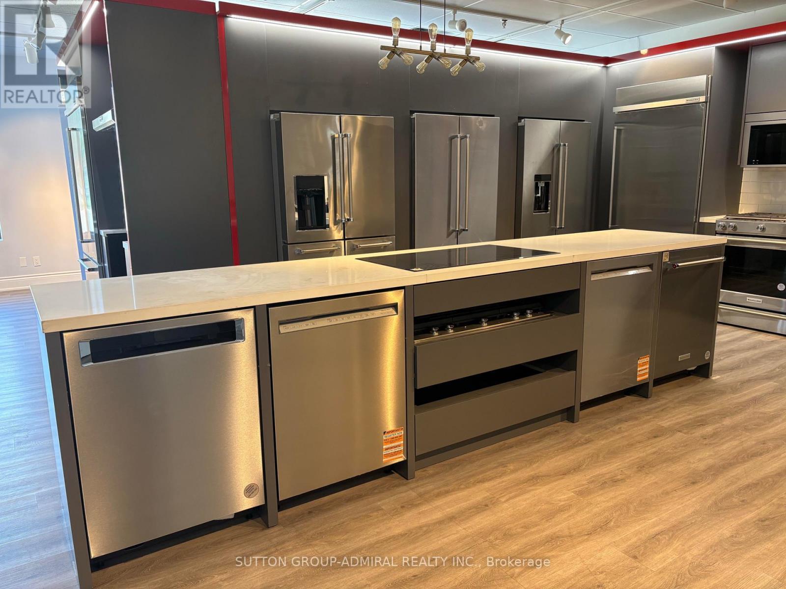 3 & 4 - 176 Bullock Drive, Markham, ON