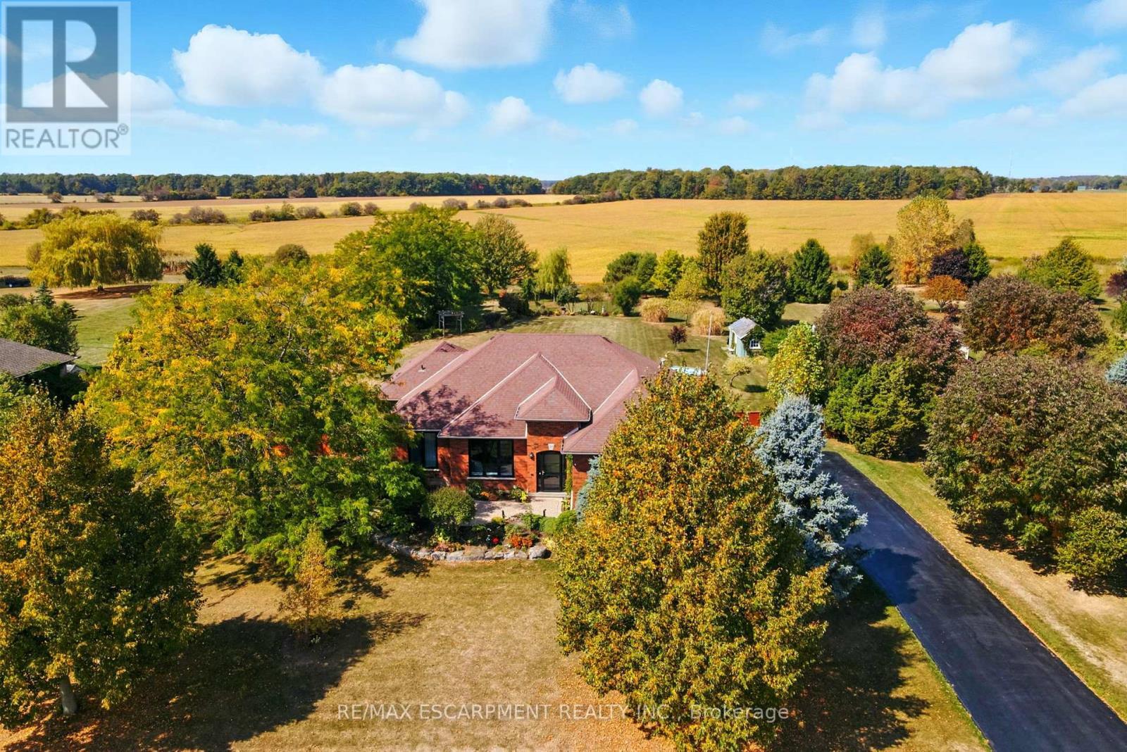 10 Featherstone Avenue, Haldimand, ON - Outdoor With View