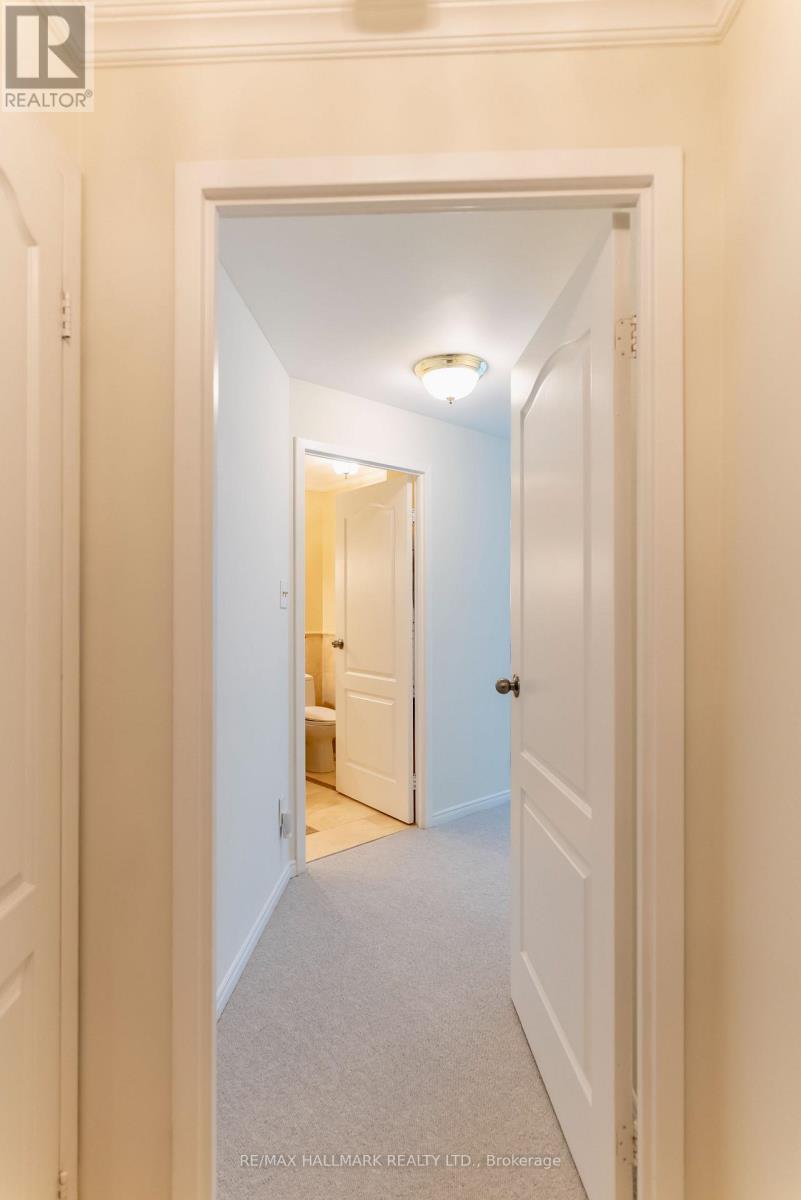 Ph9 - 10 Queens Quay W, Toronto, ON - Indoor Photo Showing Other Room