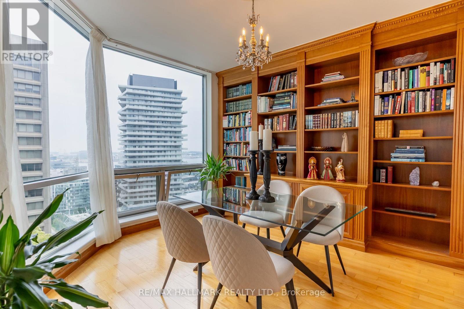 Ph9 - 10 Queens Quay W, Toronto, ON - Indoor Photo Showing Office