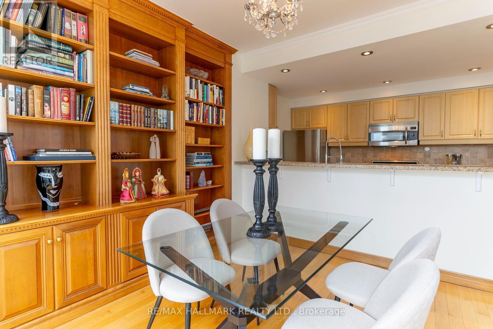 Ph9 - 10 Queens Quay W, Toronto, ON - Indoor