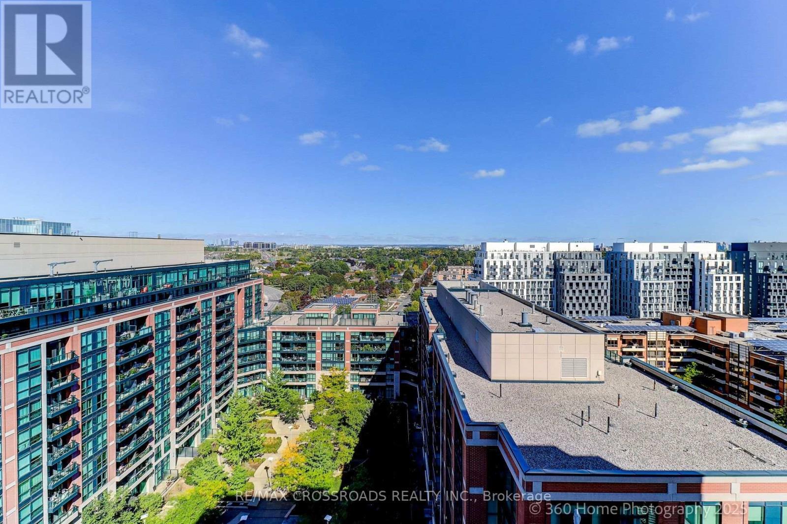 1306 - 31 Tippett Road, Toronto, ON - Outdoor