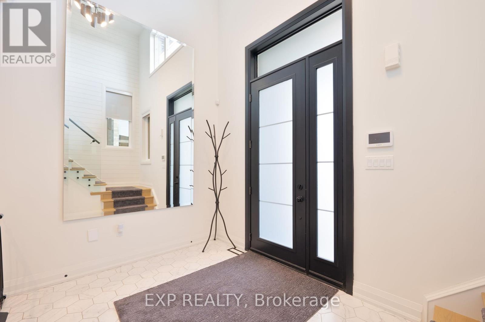 6 Cristallina Drive, Thorold, ON - Photo Showing Other Room