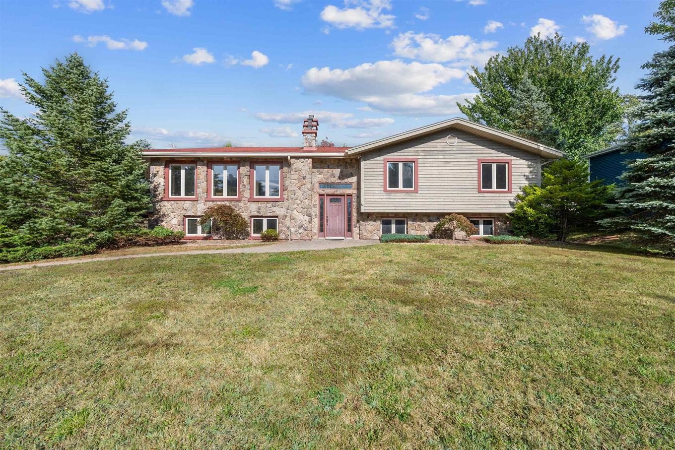 82 Goodwill Avenue, Charlottetown, PE
