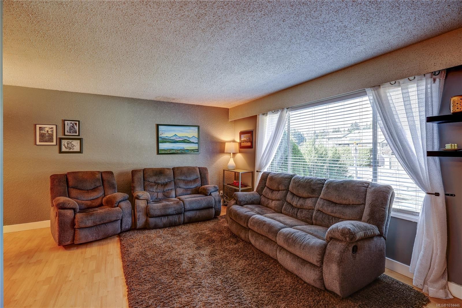 3791 Uplands Dr, Nanaimo, BC