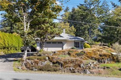 2161 Henlyn Dr Sooke, BC V9Z 0N5