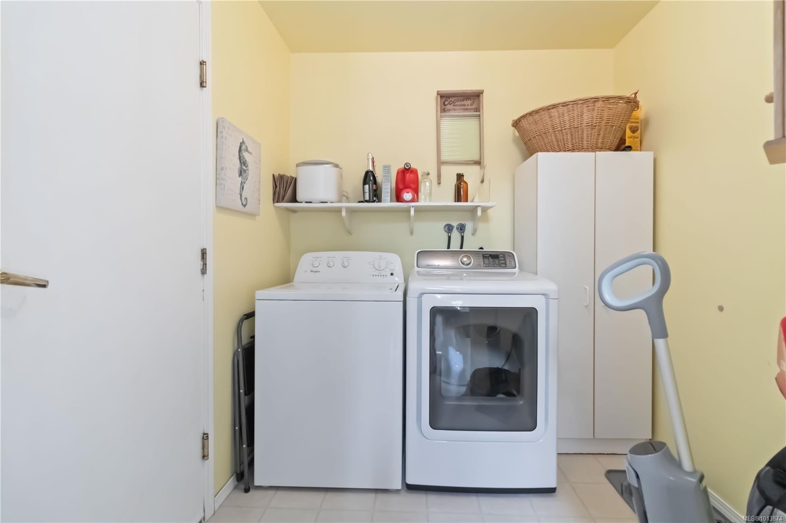 2161 Henlyn Dr, Sooke, BC