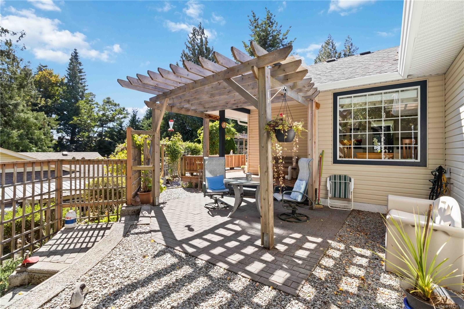 2161 Henlyn Dr, Sooke, BC