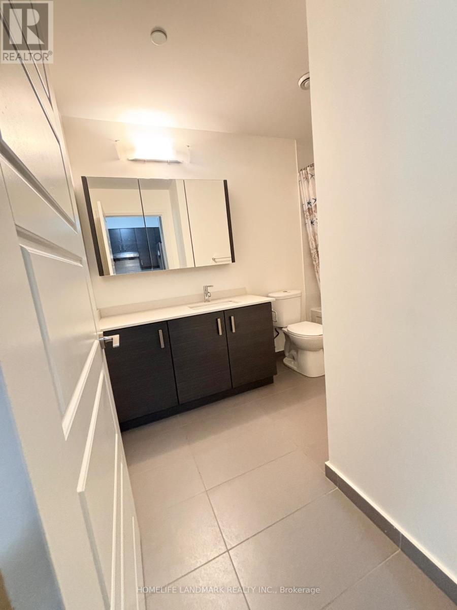 207 - 1 Uptown Drive, Markham, ON - Indoor Photo Showing Bathroom