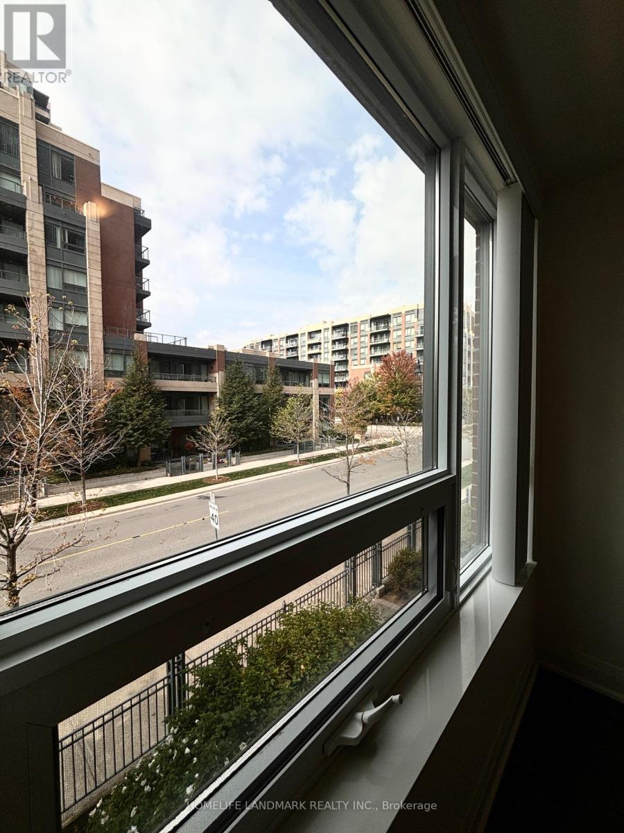 207 - 1 Uptown Drive, Markham, ON - Outdoor With Balcony