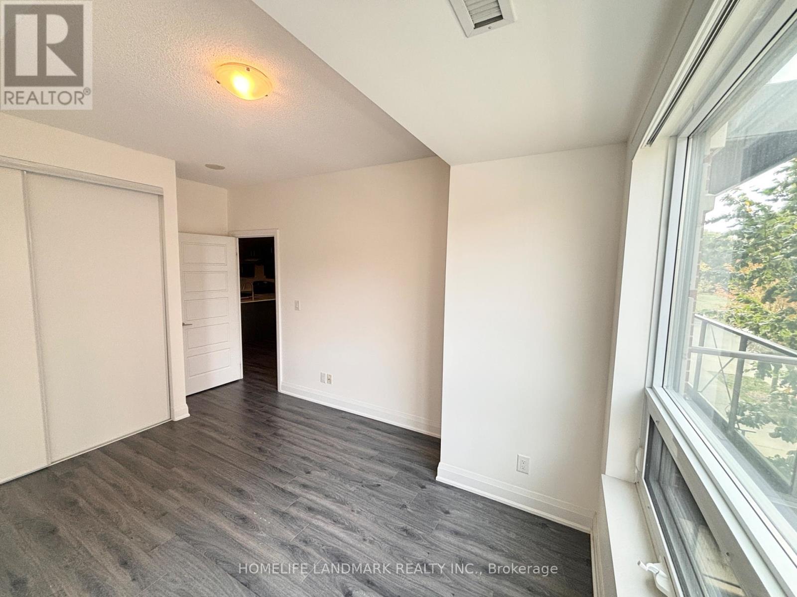 207 - 1 Uptown Drive, Markham, ON - Indoor Photo Showing Other Room