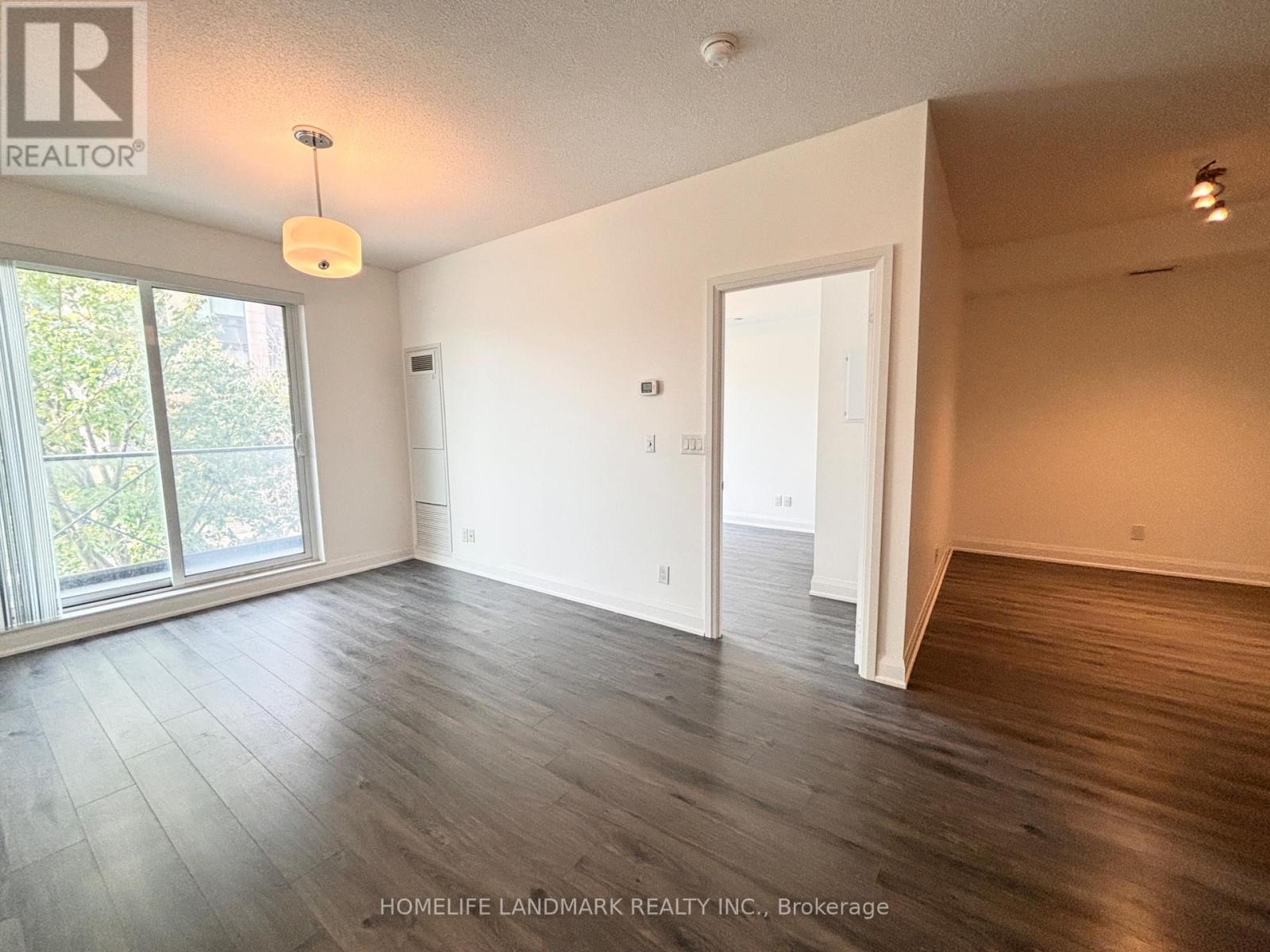 207 - 1 Uptown Drive, Markham, ON - Indoor Photo Showing Other Room