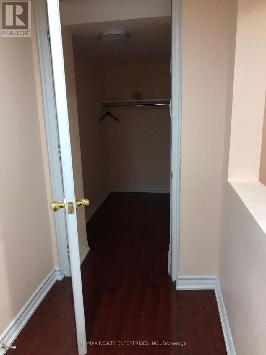 Bsmt - 10 Chesterwood Crescent, Brampton, ON - Indoor