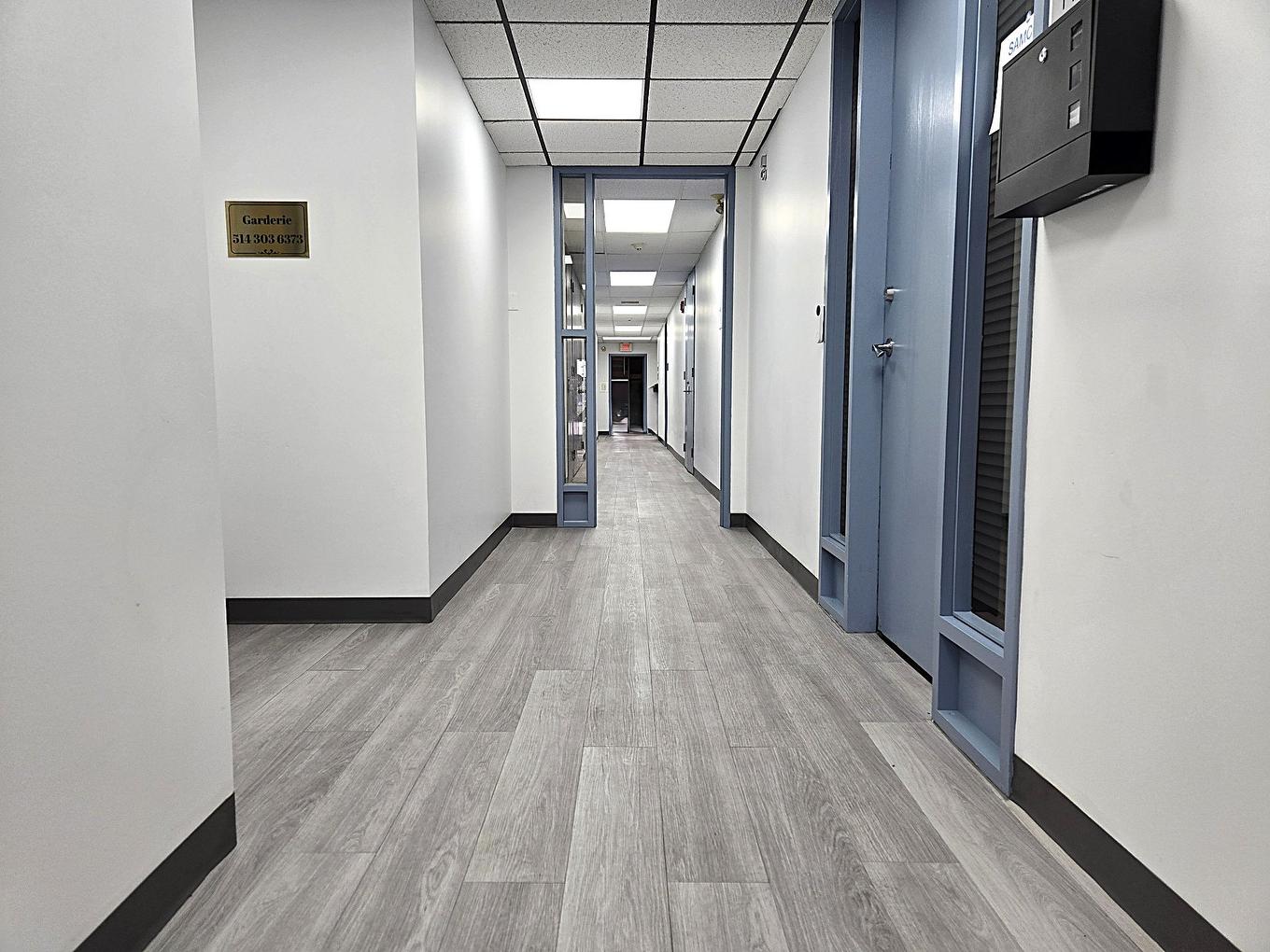 Hall - 200-1405 Boul. Henri-Bourassa O., Montréal (Ahuntsic-Cartierville), QC - Indoor Photo Showing Other Room