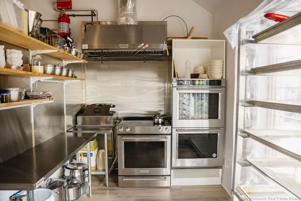 40 Douglas Ave, Bathurst, NB