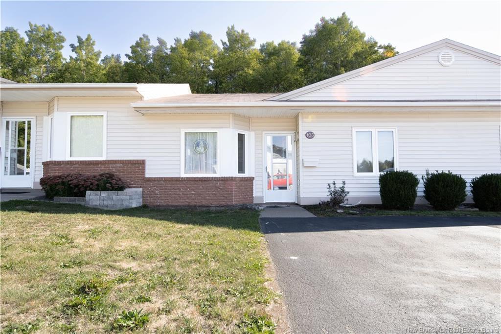 103 Blue Heron St, Moncton, NB