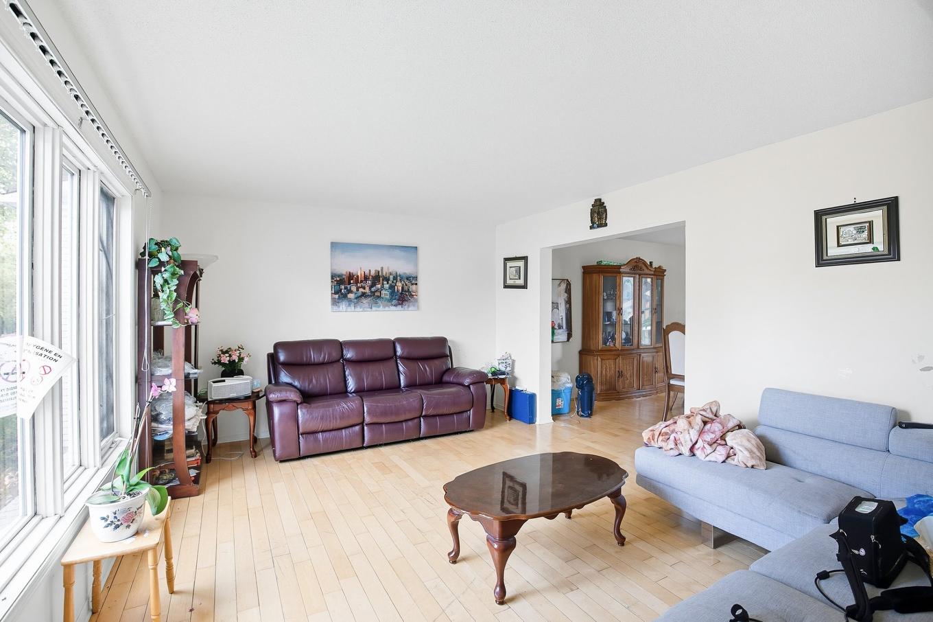 Living room - 64 Rue Jean-De La Fontaine, Gatineau (Aylmer), QC - Indoor Photo Showing Living Room