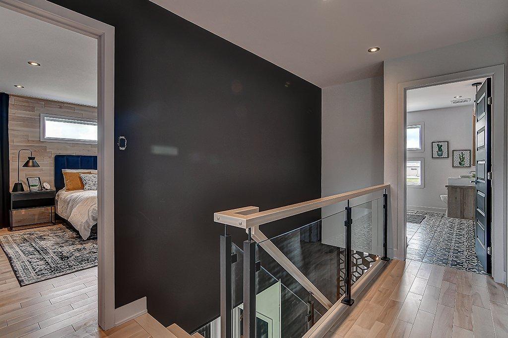 Escalier - Rue Des Rêves, Sainte-Julienne, QC - Indoor Photo Showing Other Room