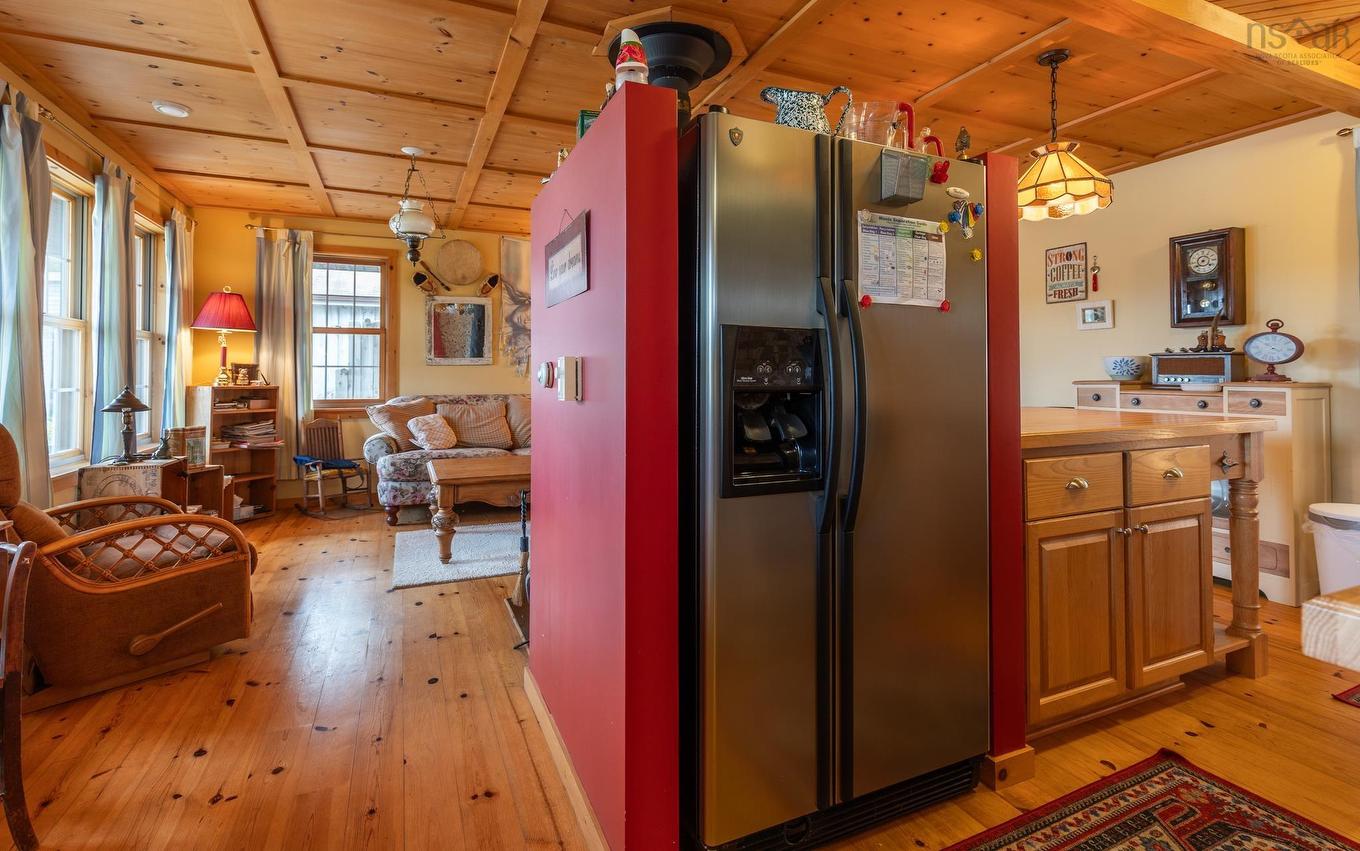 240 Pine Prince Drive, Briar Lake, NS