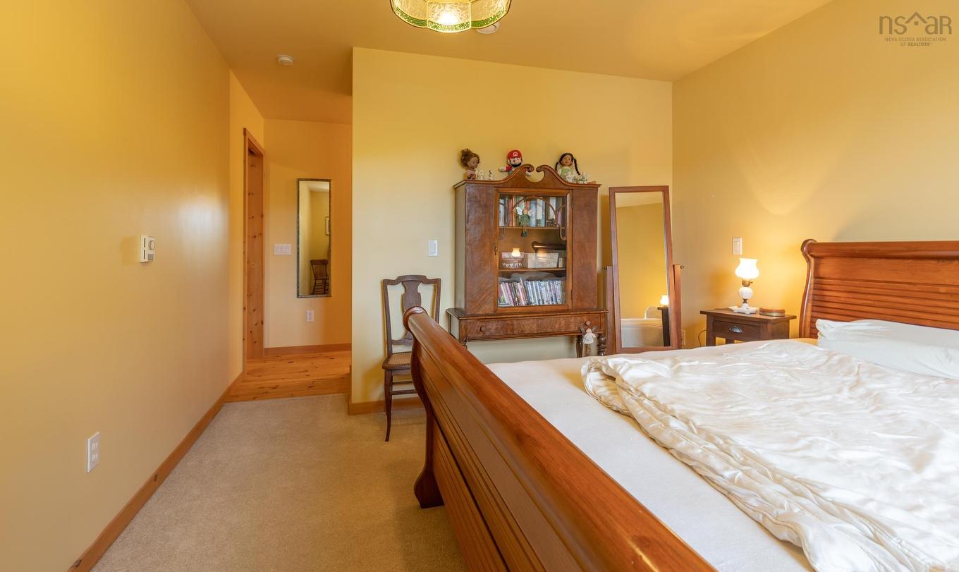 240 Pine Prince Drive, Briar Lake, NS