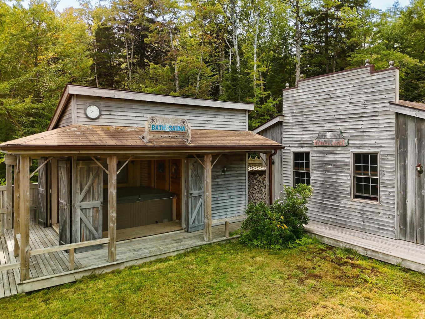 240 Pine Prince Drive, Briar Lake, NS