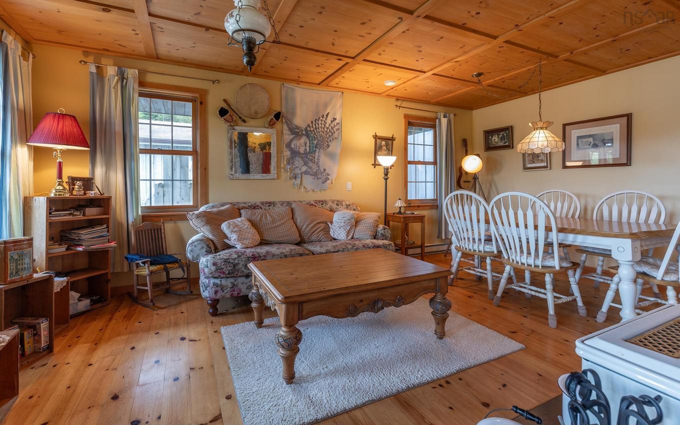 240 Pine Prince Drive, Briar Lake, NS