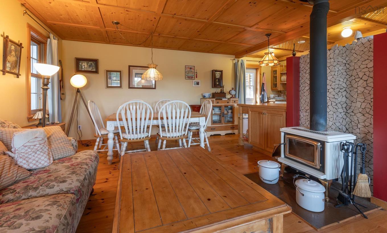 240 Pine Prince Drive, Briar Lake, NS