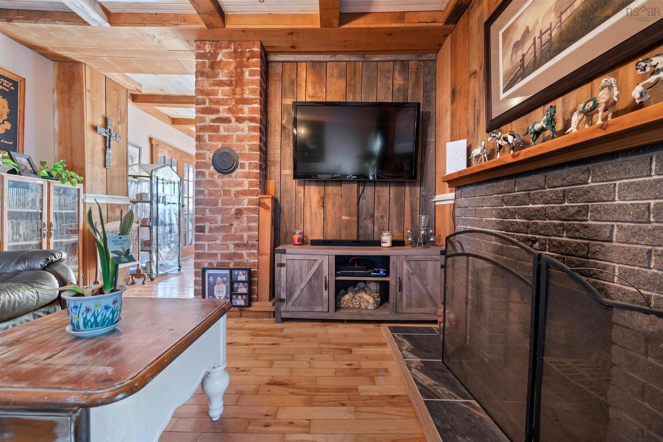 187 Highway 302, Southampton, NS