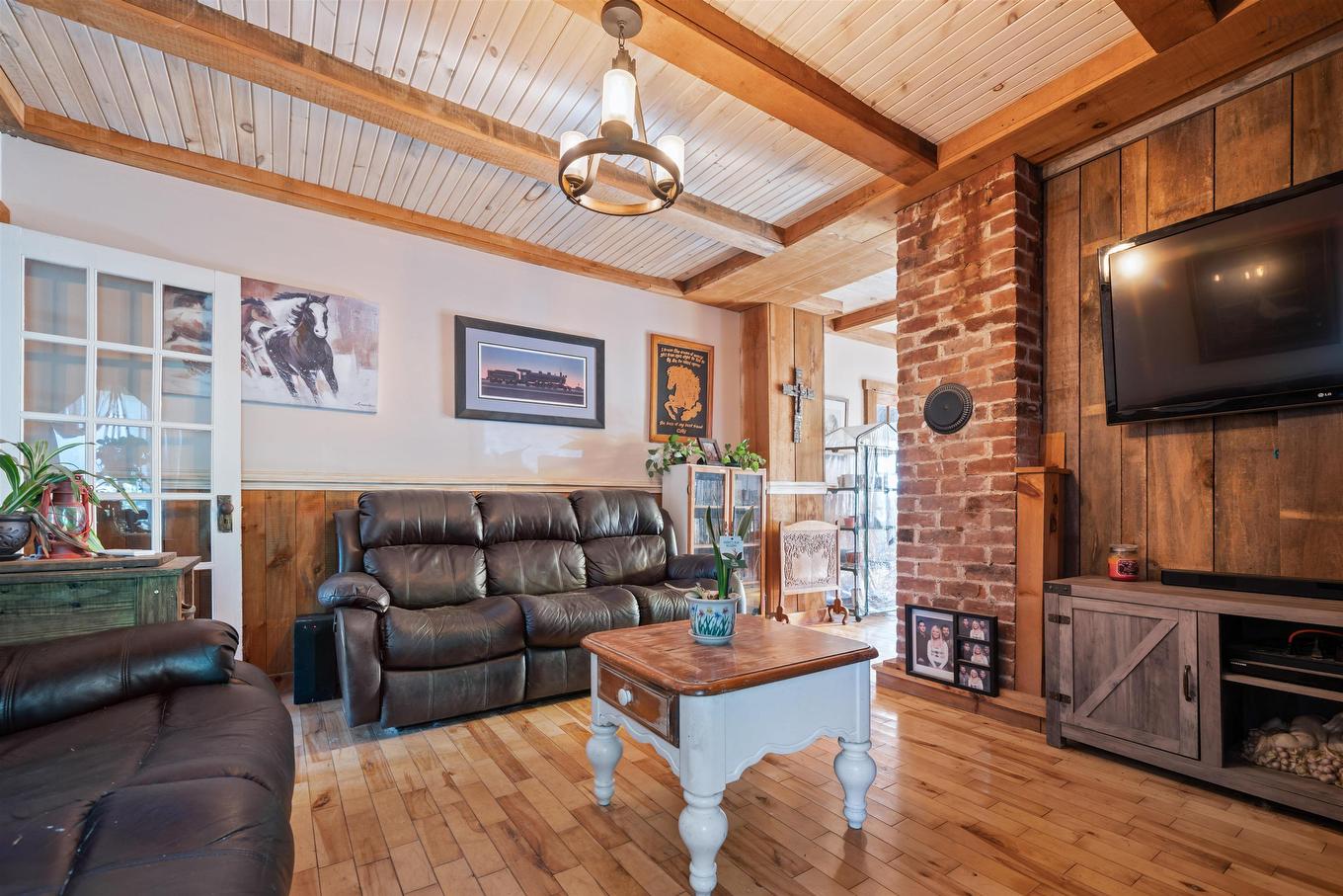 187 Highway 302, Southampton, NS