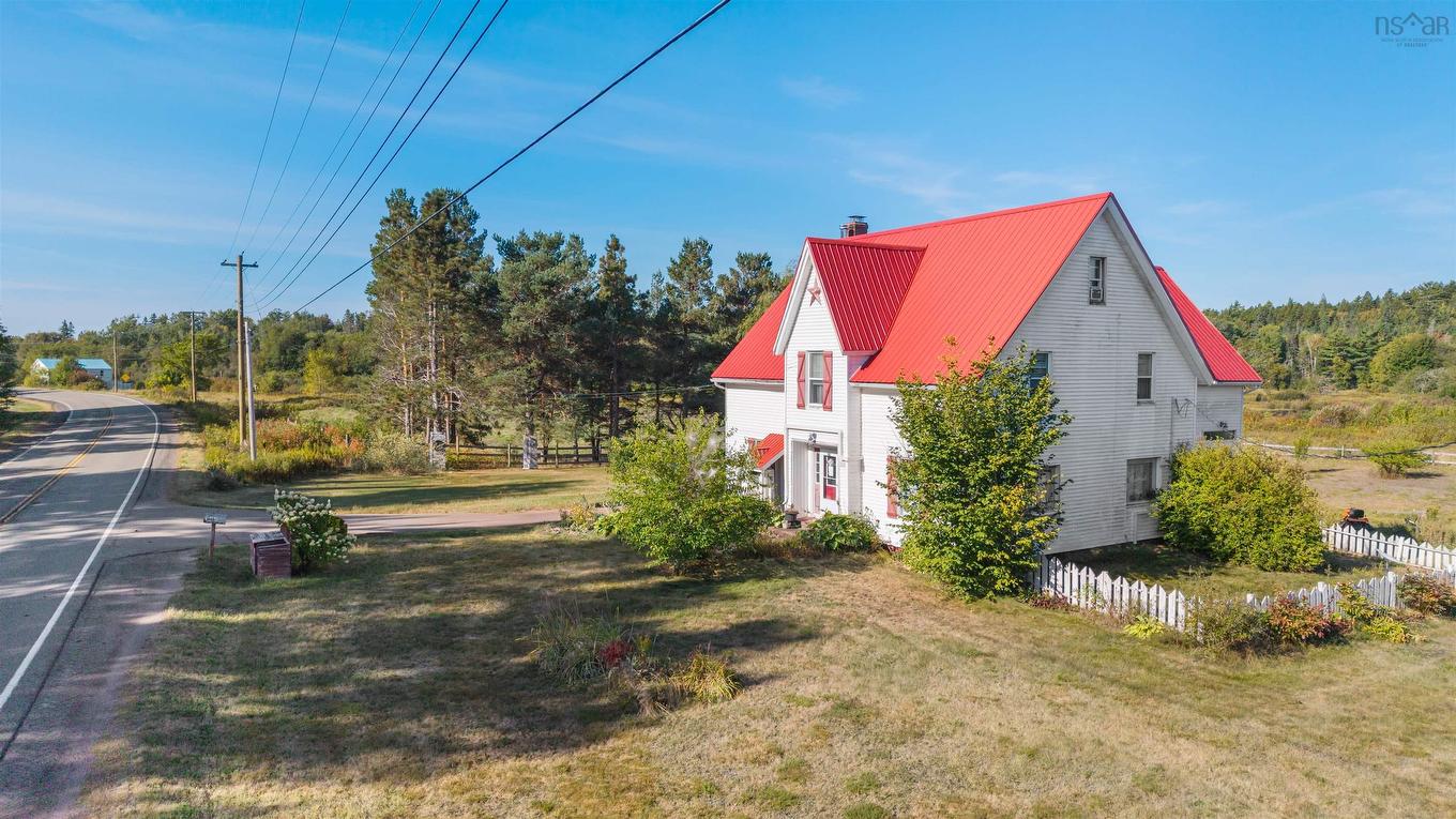 187 Highway 302, Southampton, NS
